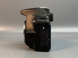 Nikon D3500 Kit 18-55mm 31.200 кадров