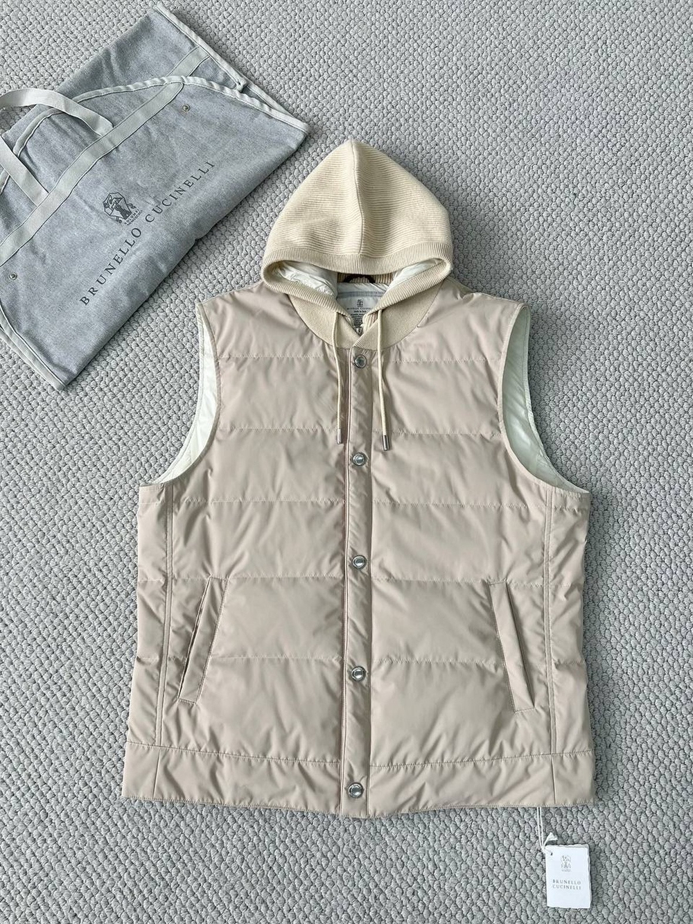 Жилет Brunello Cucinelli