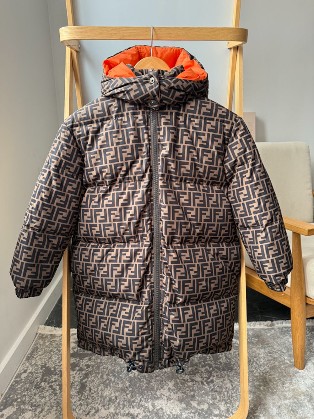 Двухсторонняя пуховая куртка Fendi, 128