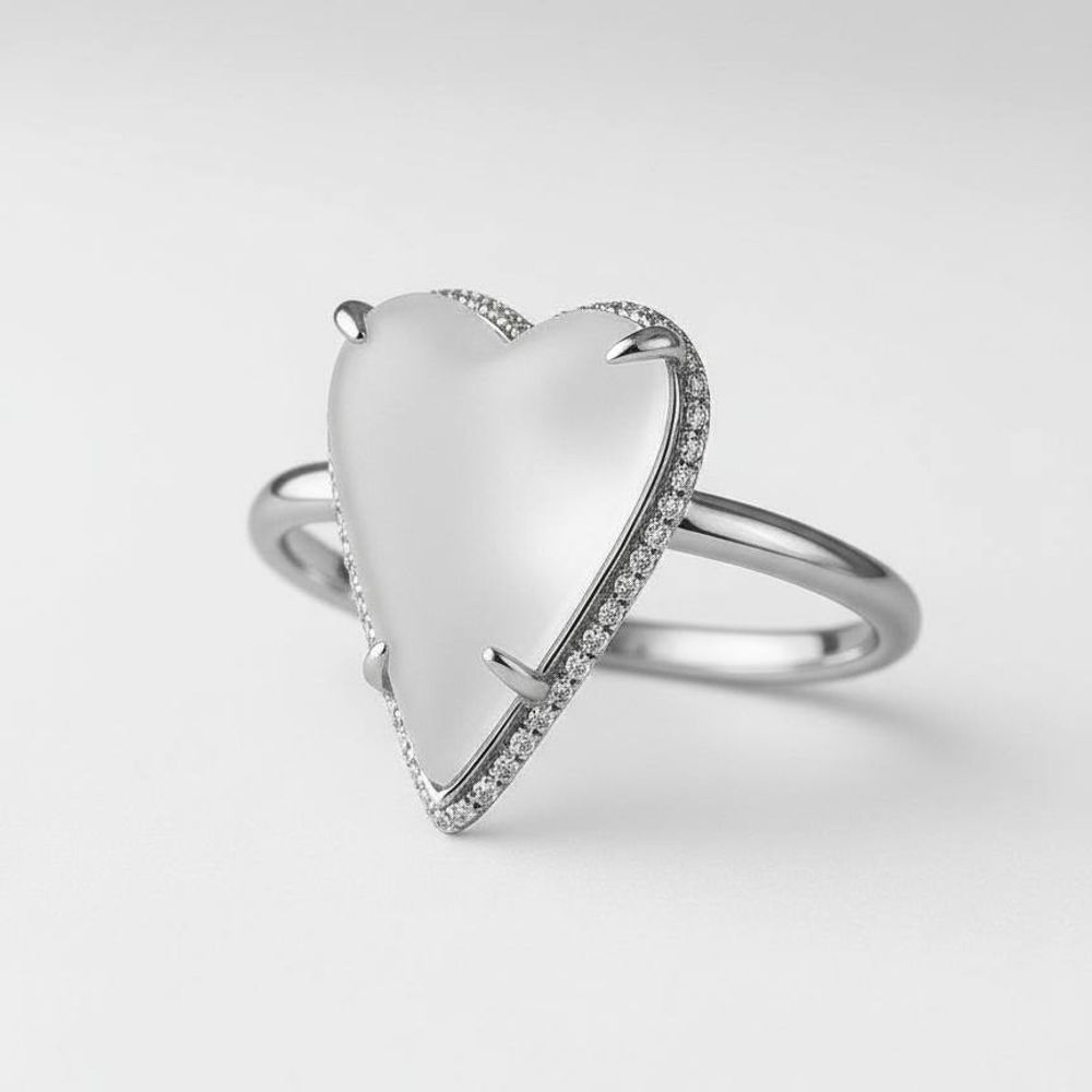 Кольцо Amor с матовым горным хрусталем и белыми топазами