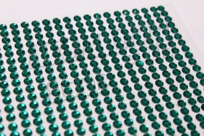 Стразы самоклеющиеся Изумрудные  d=6 мм 504 шт