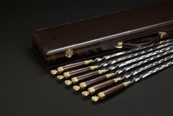 Подарочный набор шампуров в кейсе "Державный"