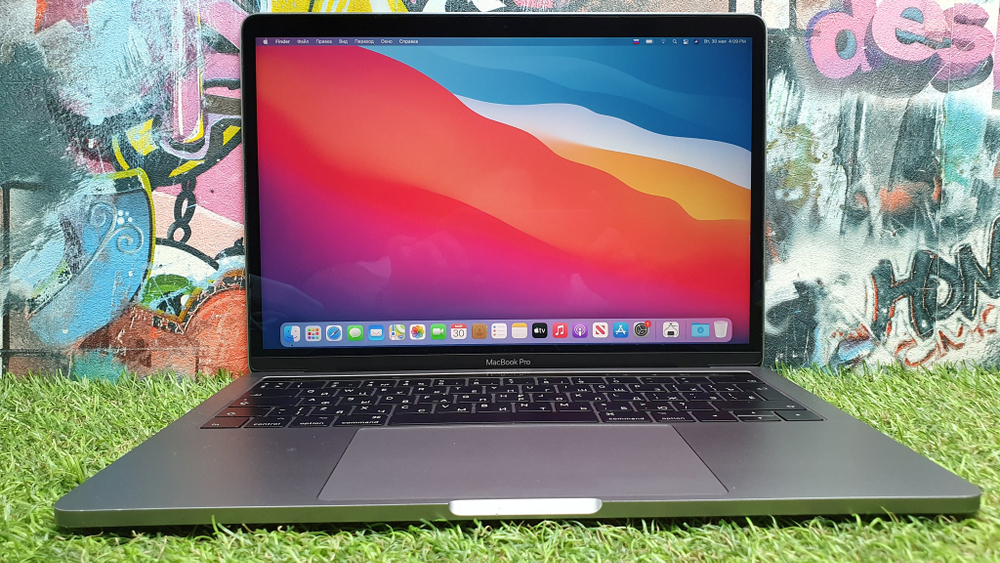 MacBook Pro 13 2017 (A1706) i5/8 Gb/Retina