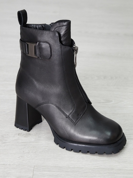 Полусапожки женские зимние