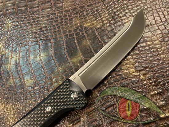 Складной нож Reptilian Пчак-06 c клинком из стали D2, рукоять карбон
