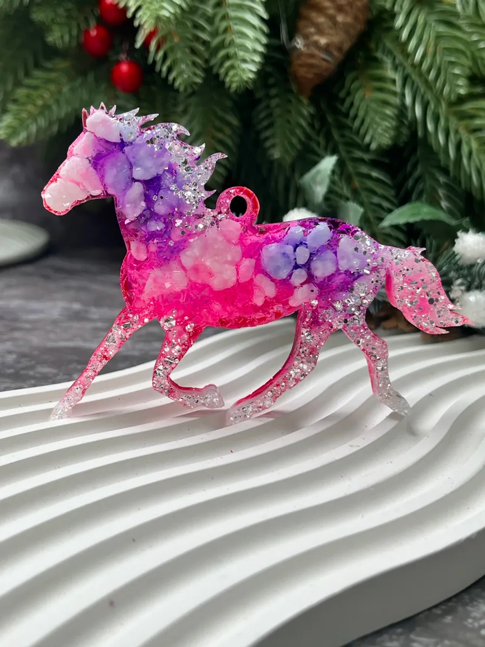 Новогодняя елочная игрушка Лошадка