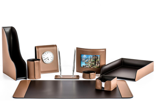 Набор канцелярии из кожи для руководителя, цвет табак/шоколад 9 предметов №155