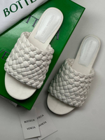 Шлепанцы Bottega Veneta