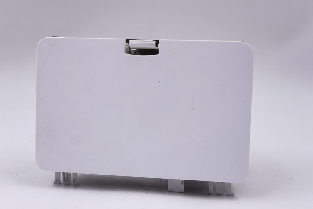 Лючок (крышка) сливного фильтра стиральной машины Hi WM610W