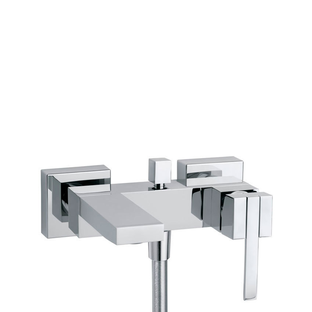 Смеситель для ванны KUATRO NK 4925S