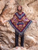 Пончо женское шерстяное с орнаментом