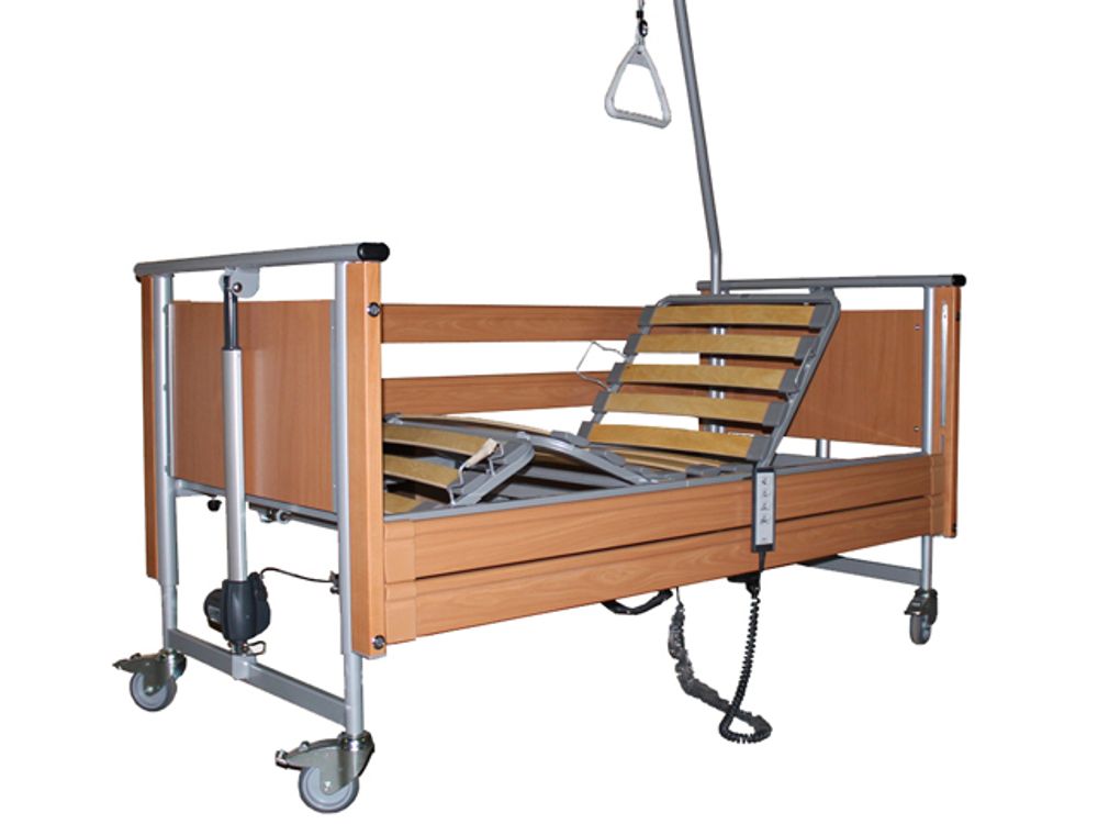 Кровать медицинская подростковая с электроприводом 4-х секционная  Luna Basic (Модель 326j)