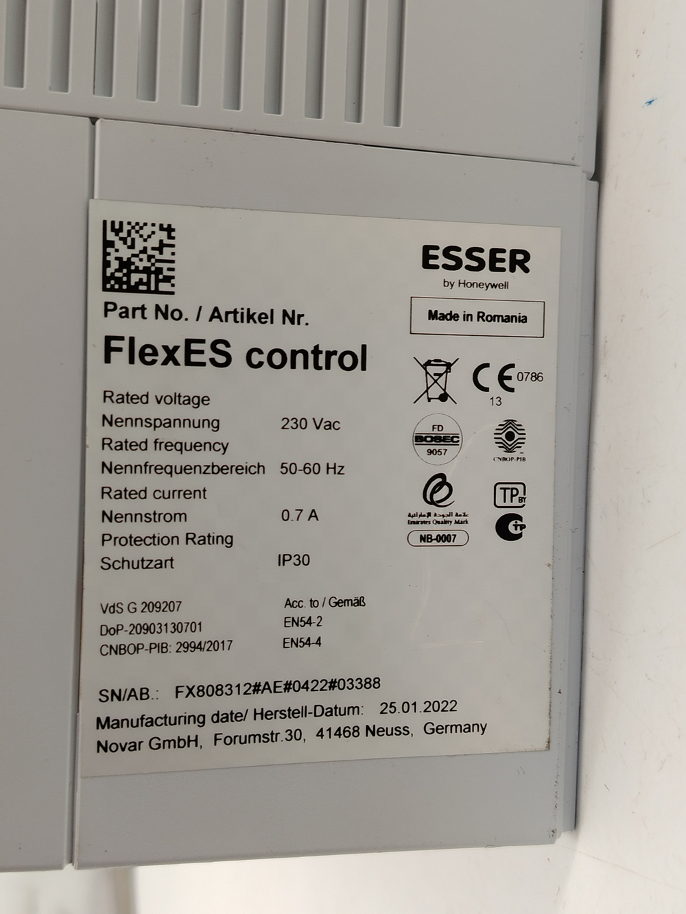 Прибор приемно-контрольный пожарный Honeywell ESSER FlexES Control FX18 18 зон FX808397