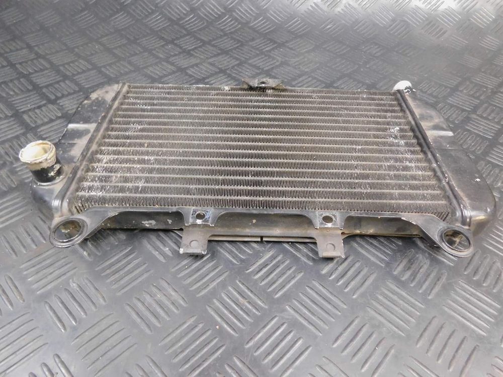 Радиатор Kawasaki ZZR 400 98 053047