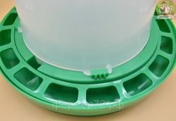 Поилка вакуумная 5 л с пробкой