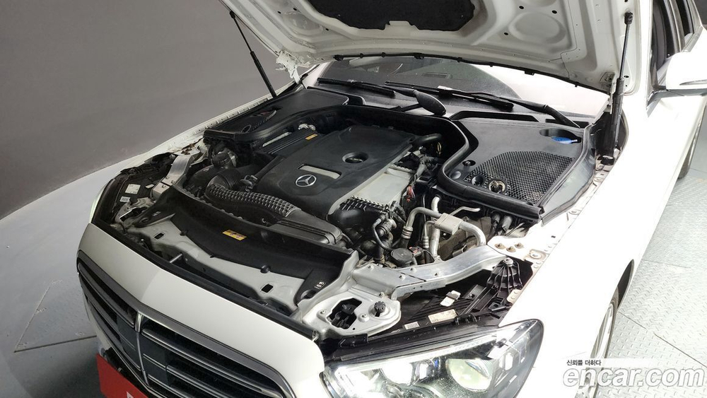 Mercedes-Benz E-Class W213 E250 Exclusive (12.2021)