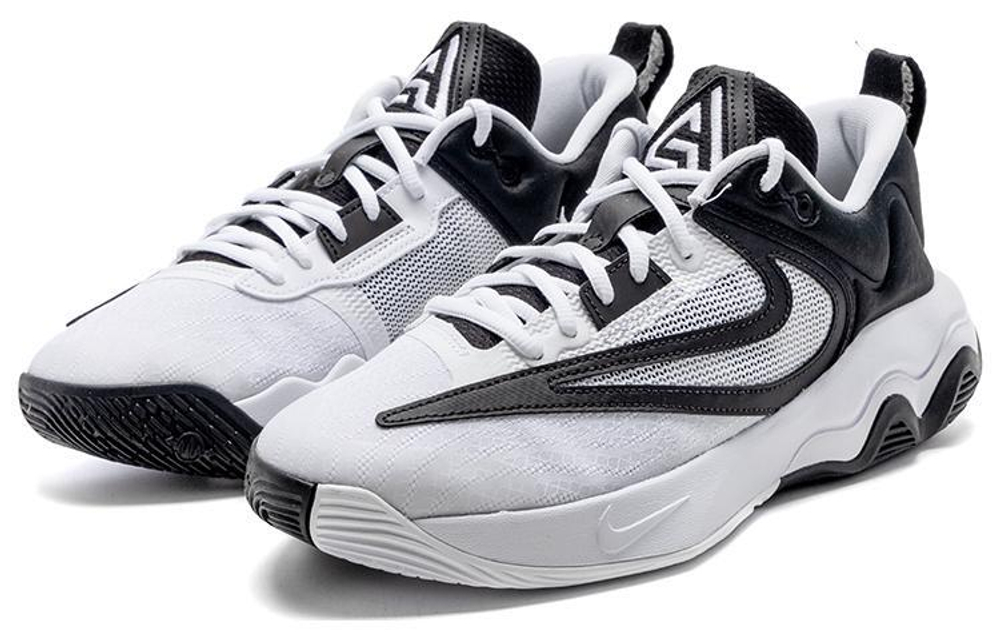 Кроссовки Nike Giannis Immortality 3