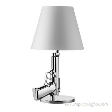 replica   gun ( pistolet )  table lamp