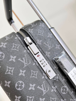 Louis Vuitton Horizon 55