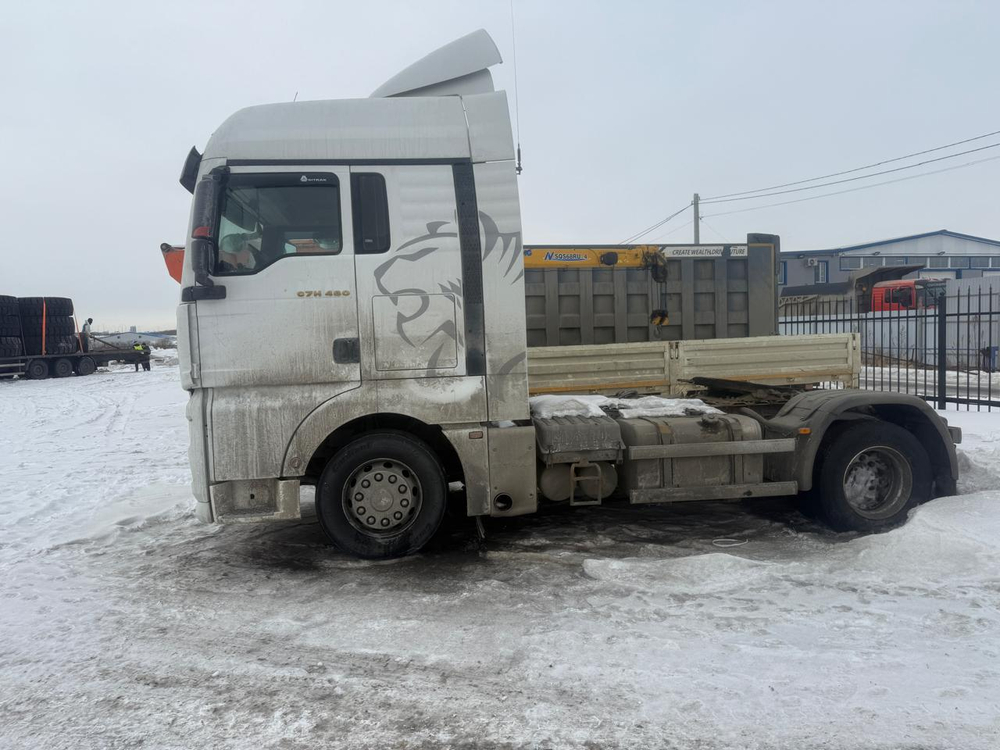 SITRAK C7H 4x2 Седельный тягач ZZ4186V391HE (Дизельный, 12,4 л, 480 л.с., AT)