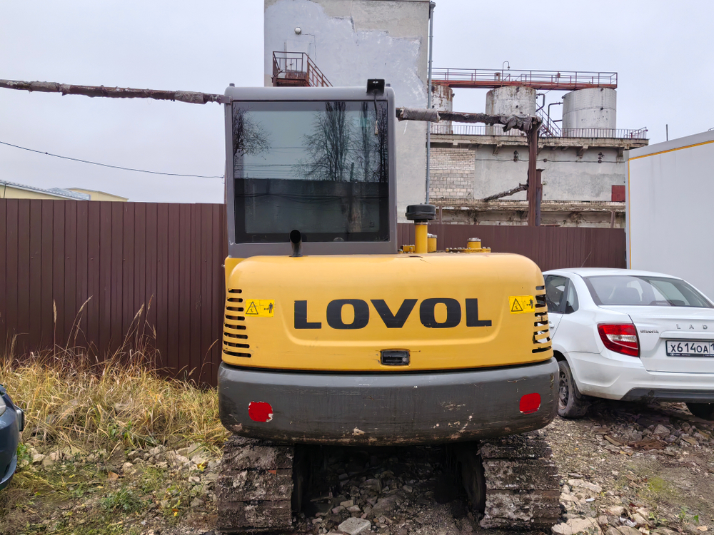 Lovol FR* Мини-экскаватор FR60E (Дизельный, 3,1 л, 49 л.с., АТ)