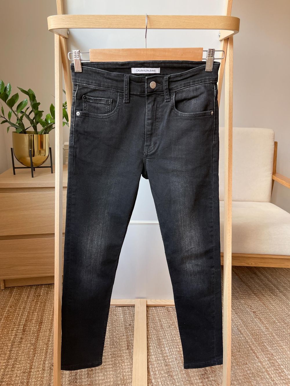 Джинсы Calvin Klein, 152