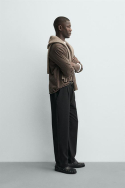 ZARA БРЮКИ STRAIGHT FIT КОМФОРТНОЙ ПОСАДКИ, ЧЕРНЫЙ