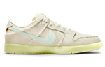 Nike Dunk SB Pro PRM "Mummy" Halloween tear Music Mummy luminous low-top sneakers for men and women the same beige