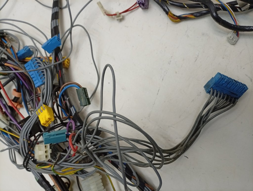 WD54330/02 кт36 Проводка (комплект проводов) для стиральных машин Siemens Siwamat Plus б/у