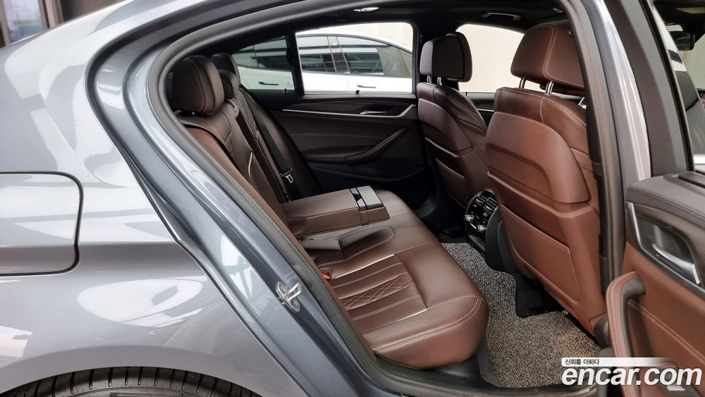 BMW 5 Series (G30) 530i xDrive M Sports Plus (05.2020)