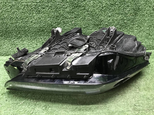 Битая Фара правая BMW 8er G14 G15 G16 18-22 Laser