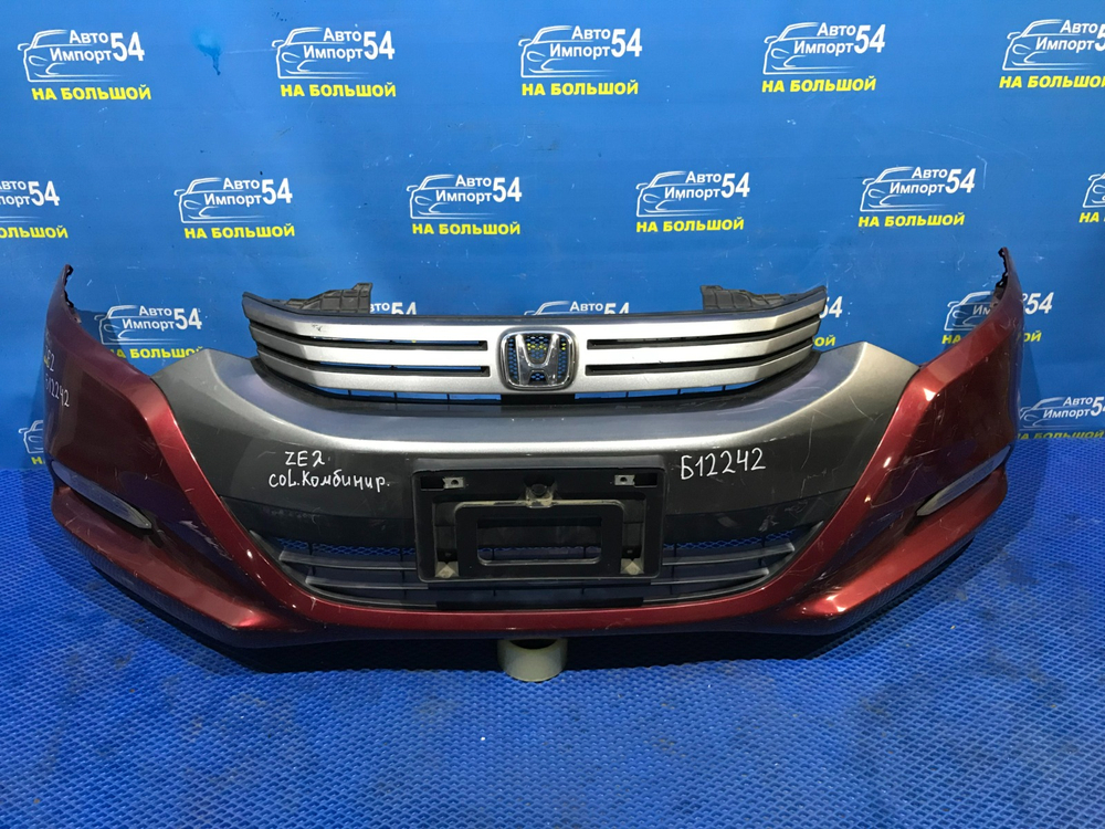 Решетка радиатора Honda INSIGHT 2009-2011