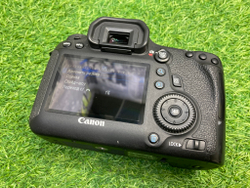 Canon EOS 6D (8.300 кадров)