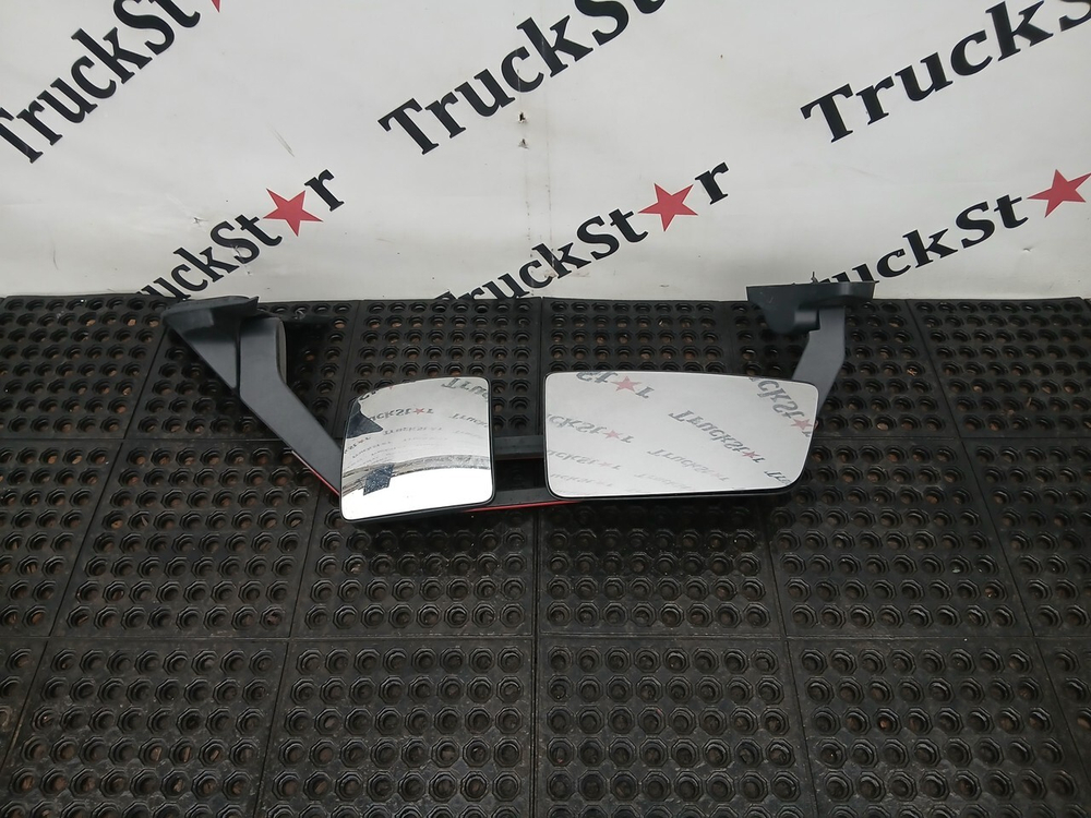 Зеркало заднего вида боковое правое 2017г.