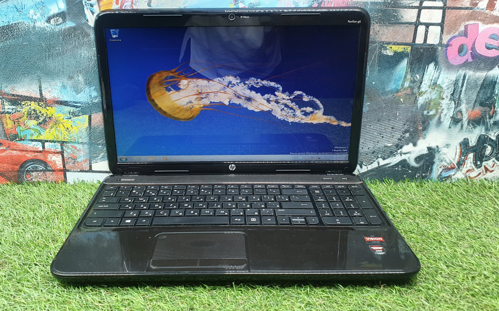 Ноутбук HP PAVILION g6-2100 1366x768, AMD A6 2.7 ГГц, RAM 6 ГБ, HDD 750 ГБ