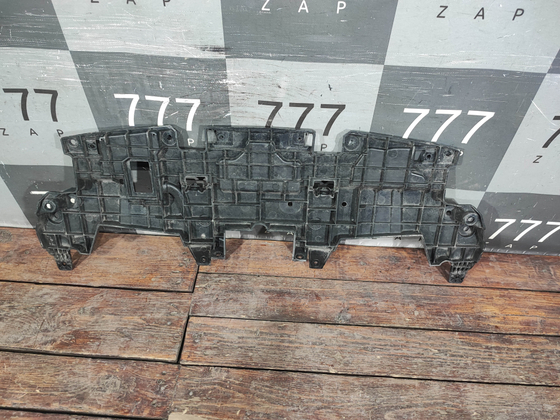 Кронштейн решетки радиатора Haval M6 2 21-нв Б/У Оригинал 5509020XKZ0YA