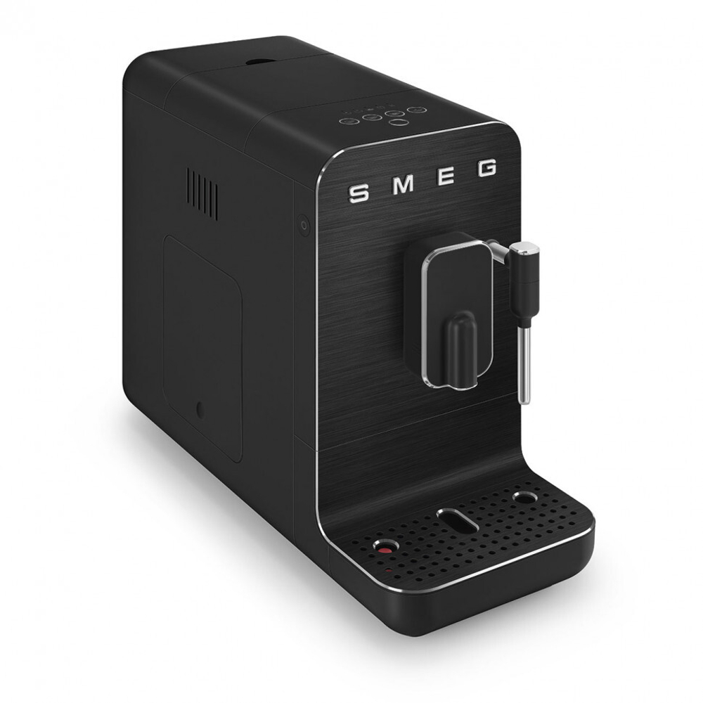Кофемашина Smeg BCC02FBMEU