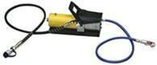 Насос гидравлический с пневмоприводом МПГ700-0.6-Р-1 (700 бар, 0.15-0.9 л/мин, бак 0.7л, РВД 1.5м), ножное управление