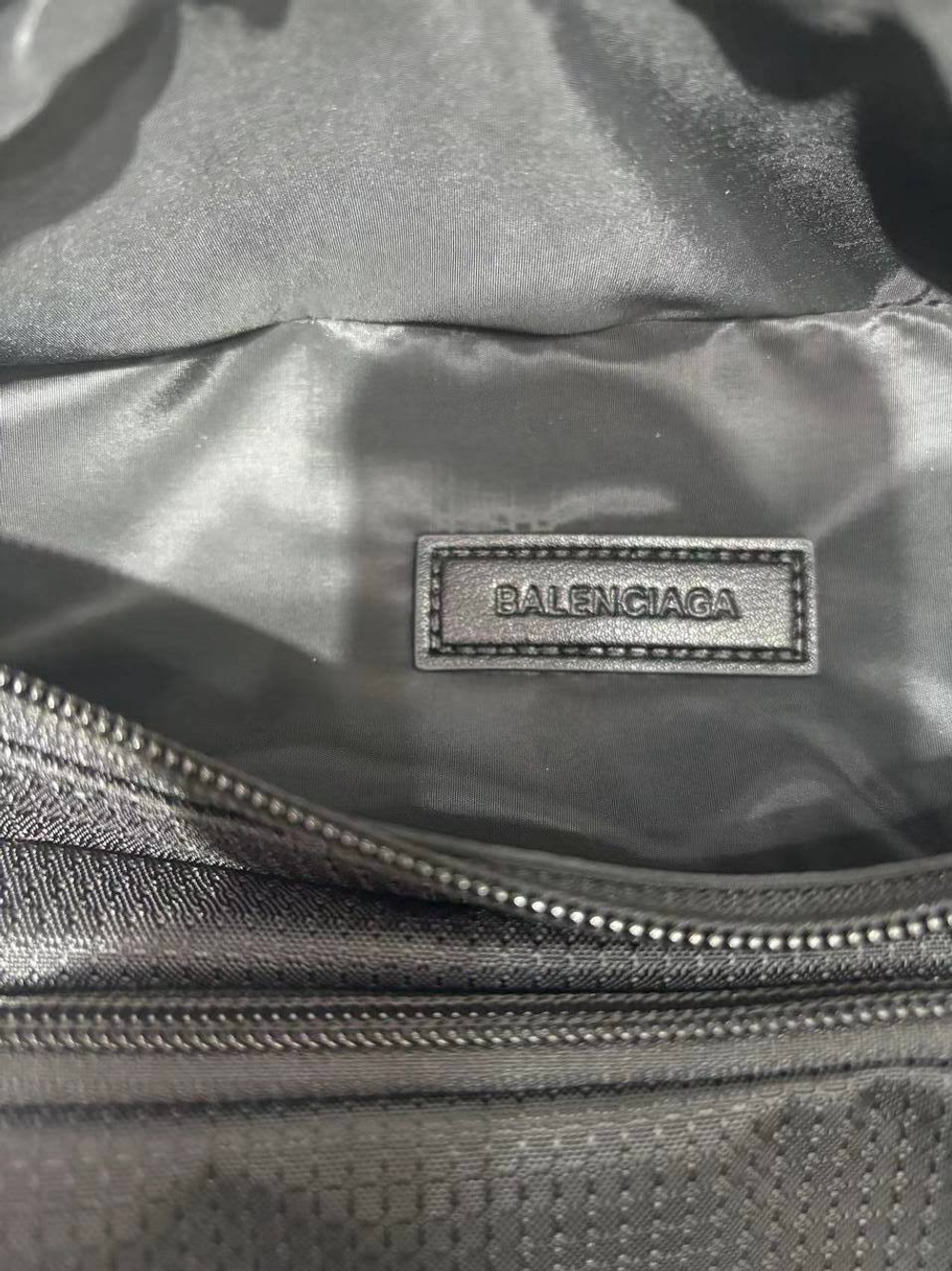 Сумка поясная Balenciaga