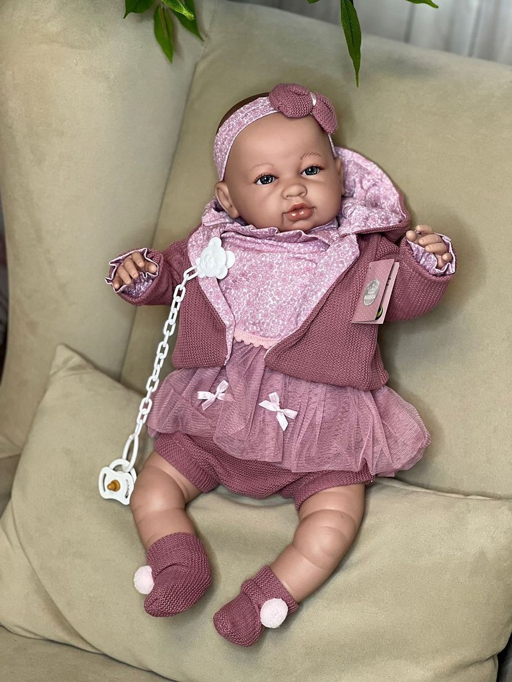 Кукла Berbesa мягконабивная 50см SARA (5214S)