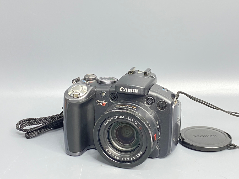 Canon PowerShot S5 IS