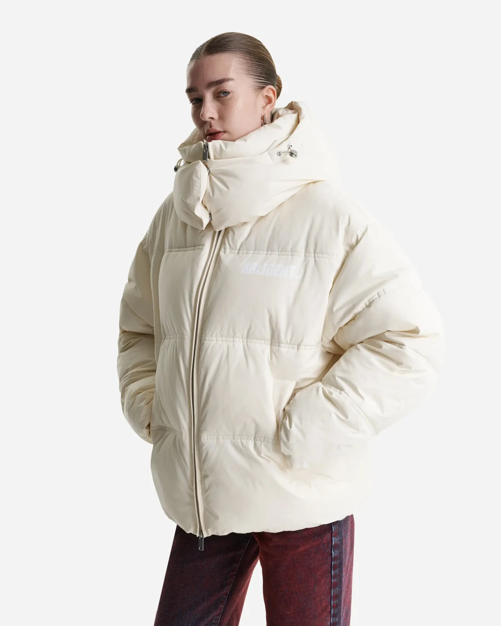 Пуховик с капюшоном