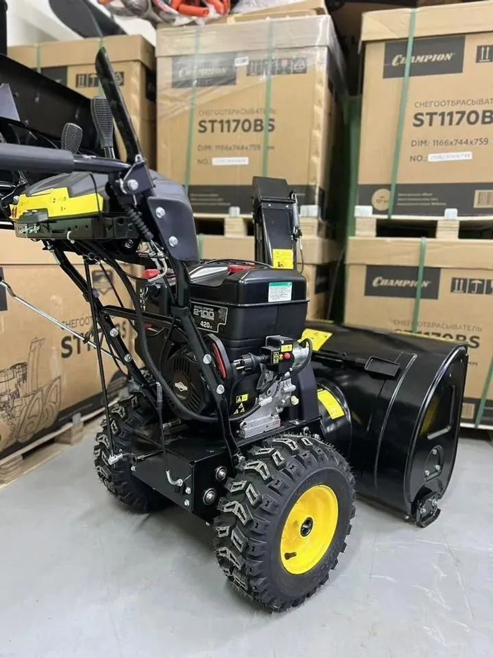 Снегоуборщик ЧЕМПИОН ST1170BS
