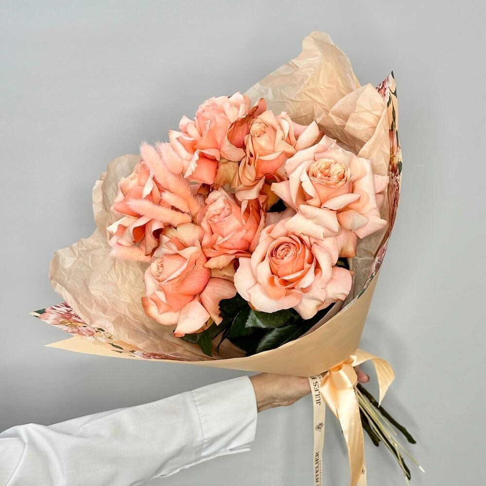 «Персиковое пюре» букет из французских роз