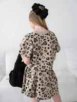 Костюм для девочки, футболка и шорты в сад