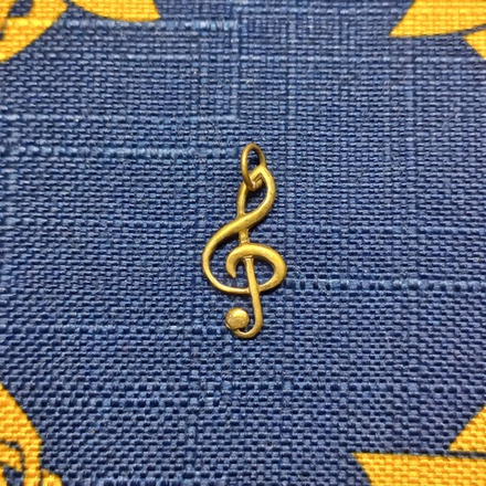 Подвеска. Скрипичный ключ