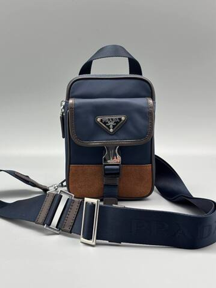 Сумка-мессенджер Prada
