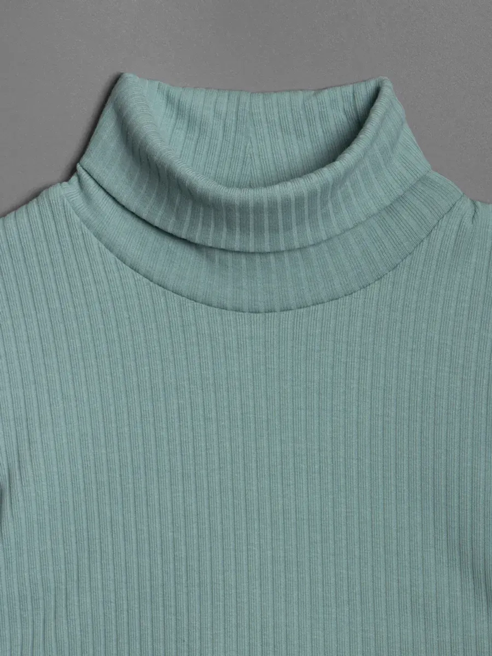 Водолазка для мальчика на осень школьная