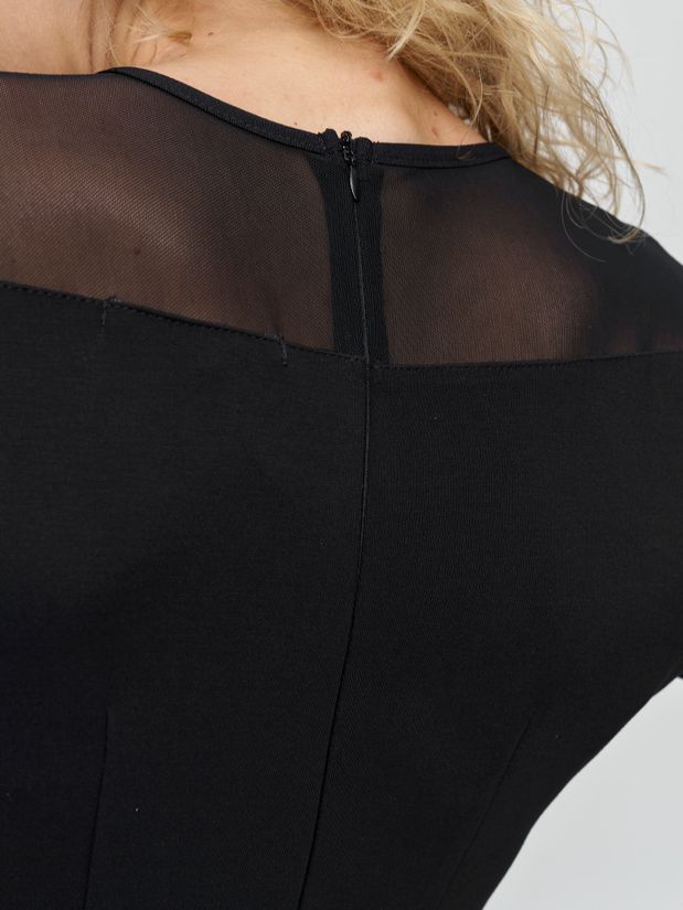 Платье вечернее  со вставкой на груди, черное