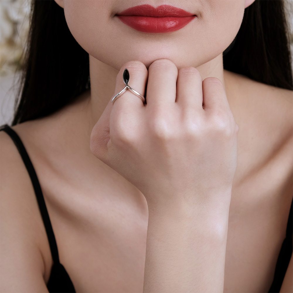 "Килиан" кольцо в серебряном покрытии из коллекции "Twist" от Jenavi